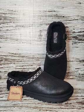 Skechers Black Faux-Fur Lined Slip-On Clog with Patterned Trim